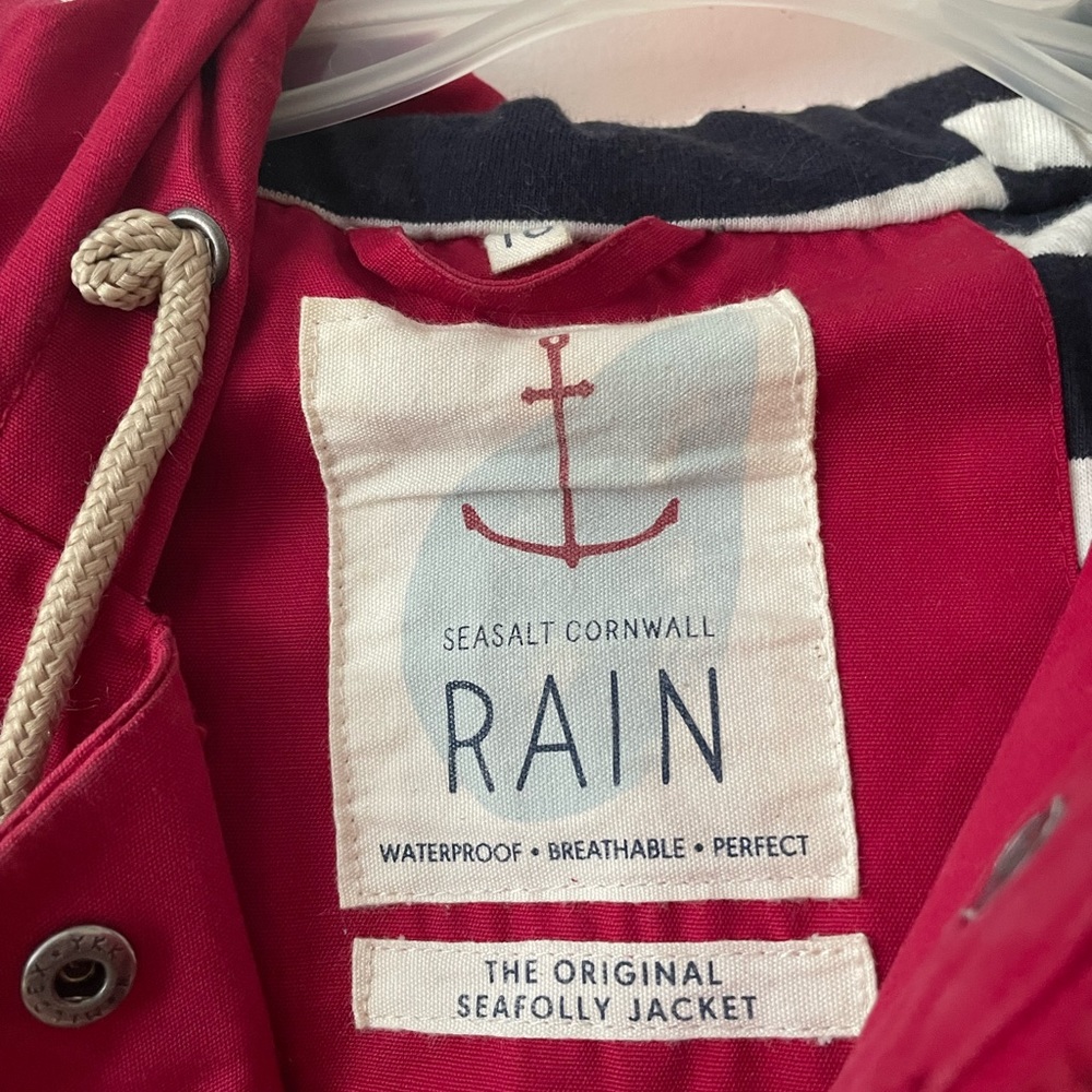 Red rain jacket - Picture 2 of 3
